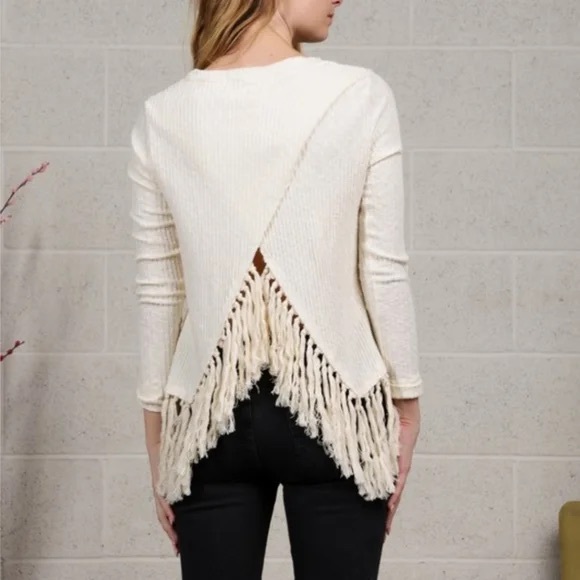 Anthropologie Sweaters - Anthropologie| Ribbed Fringe Sweater